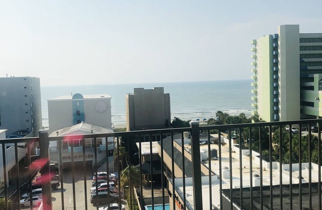 Quail Inn & Suites