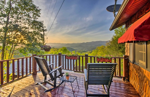 Pintoresco Bryson City Cottage w / Prime Views!