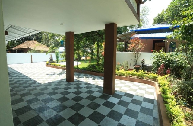 Quaint Bunglow for Family hangout