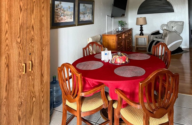Quaint Two Bedroom Apartment with Patio