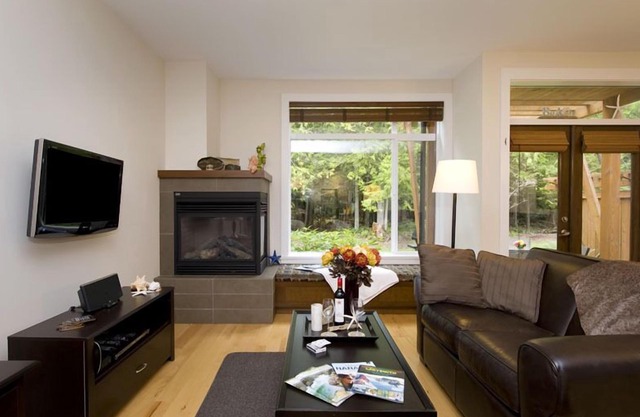 Qualicum Landing