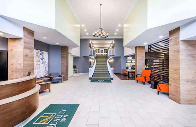 Quality Inn Airport West