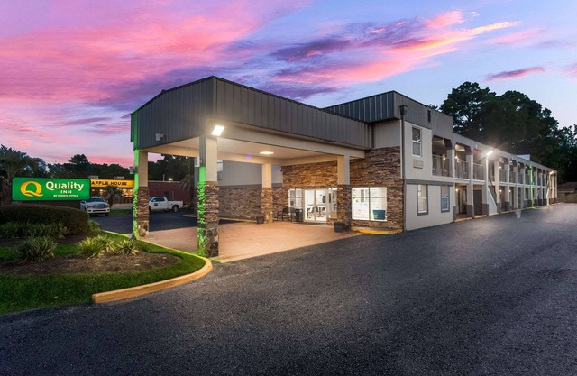 Quality Inn Charleston - West Ashley