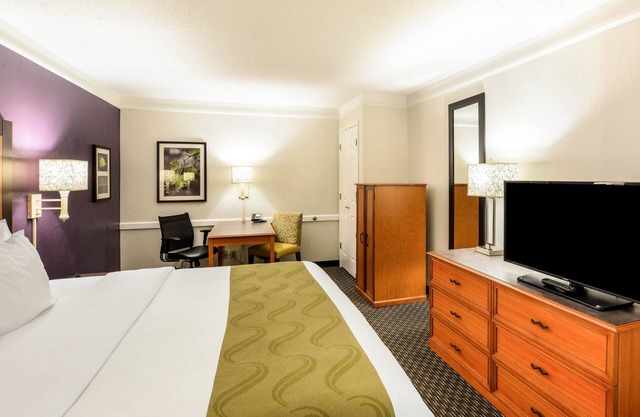 Quality Inn & Suites North Charleston - Ashley Phosphate