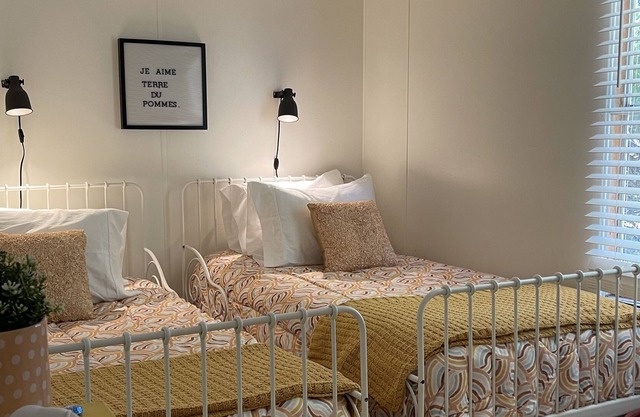 Quant & Quiet w/ King Bed 25 min Downtown Greenville Biking, Hiking, Kayaking