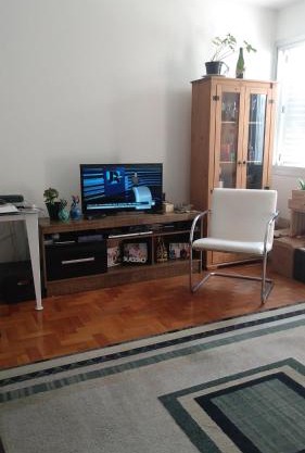 Quarto Privado Com Ar Condicionado e Estacionamento