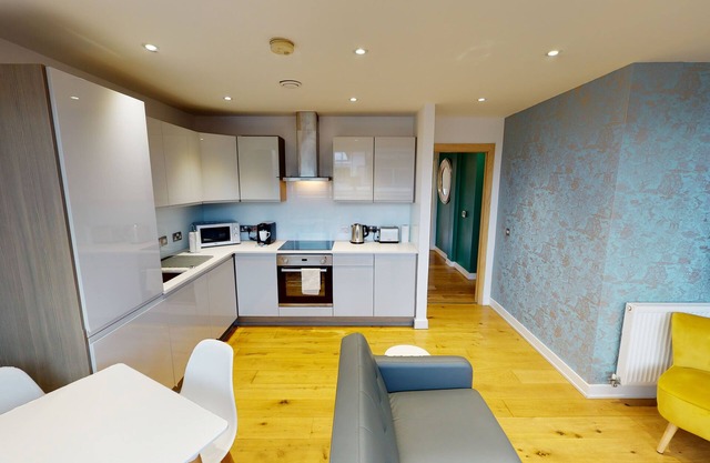 Quay Apartments Manchester