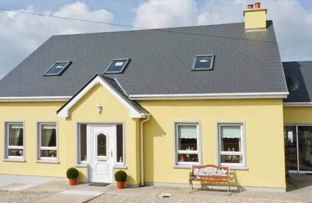 Quay Road Cottage, DUNGLOE, CONDADO DE DONEGAL