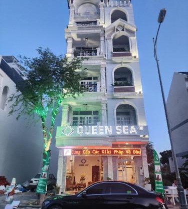 Queen Sea Hotel