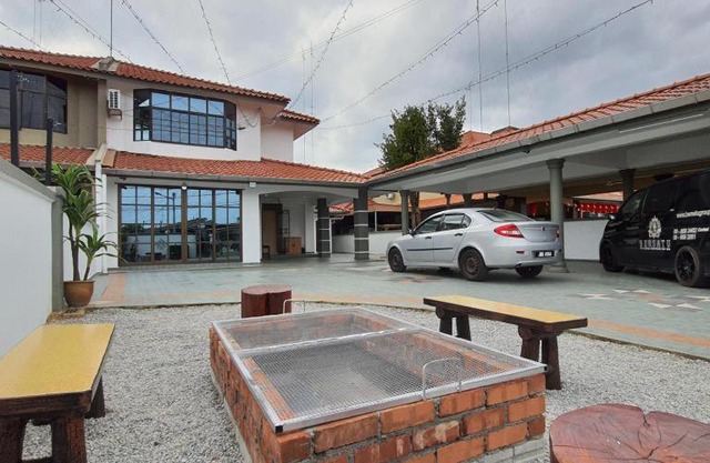 QUEENCO HOMESTAY