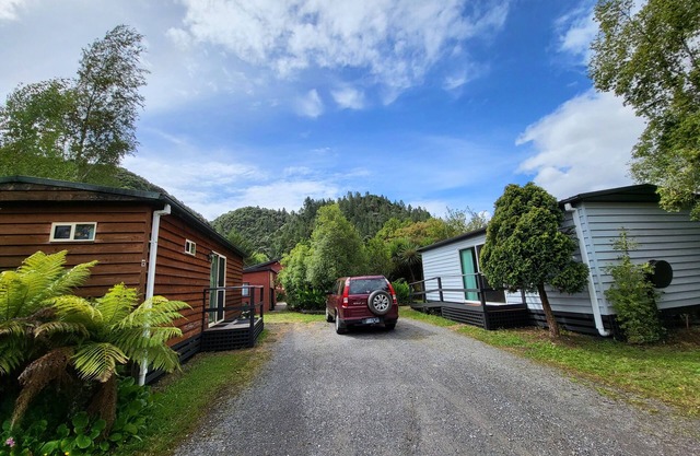 Queenstown Copper Country Cabins