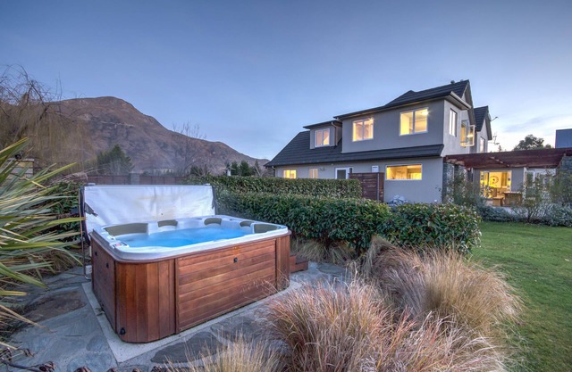 Queenstown Country Lodge - Boutique Accommodation