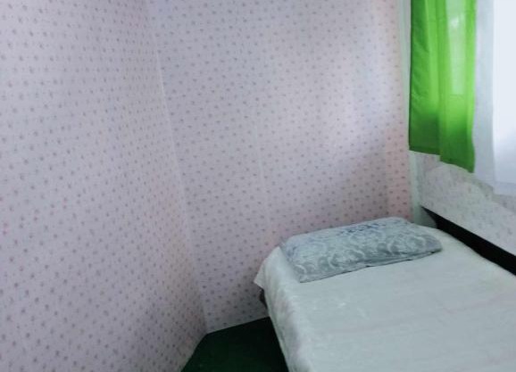 QUICKSHIELD HOMESTAY