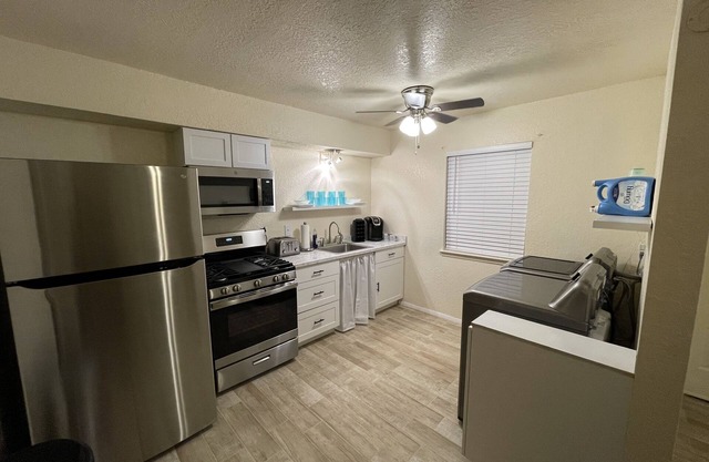 Quiet 1bd/1b with Equestrian Facilities close to Old Town Mesilla