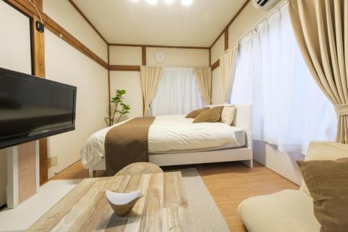Quiet 1K Full Room, Serta Queen Bed, Good to Shinjyuku & Ikebukuro, Belluna Dome, 201