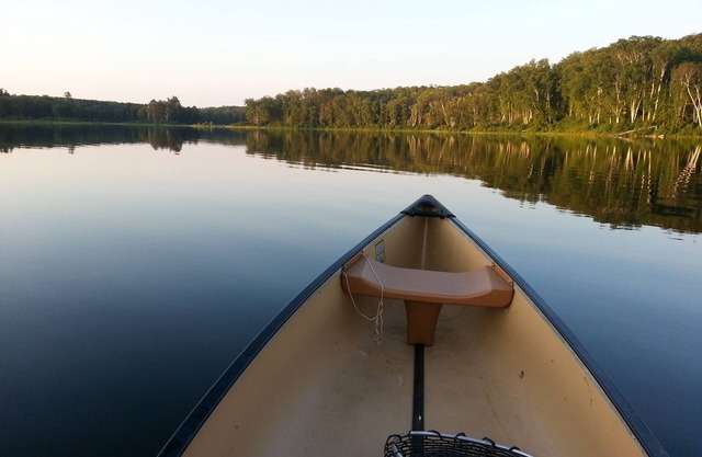 Tranquilo 3 acres en el lago de pesca DNR con 200 'de costa a las afueras de Longville