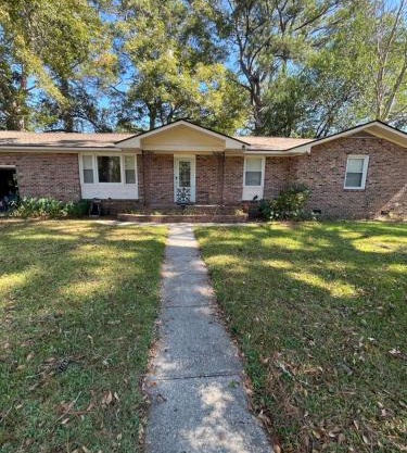 Quiet 3BR Getaway in Charleston