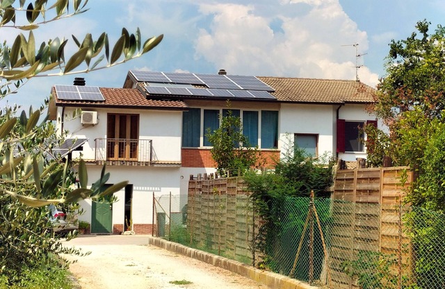 Quiet and comfortable, 4 km from the center of Spoleto - private parking