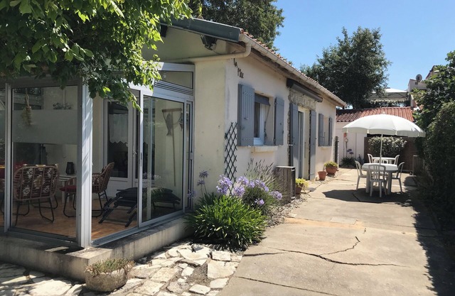 Casa de vacaciones tranquila y agradable a 50 m de la playa.