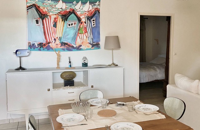 Quiet apartment with pool 5 minutes from the lake
