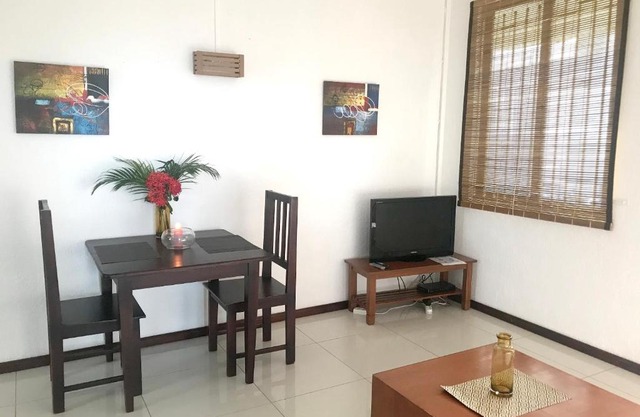Quiet apartment in Pereybere, 50 m² with shared pool