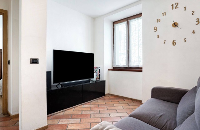 Apartamento tranquilo 'Nel Cuore di Tenno' con vistas a la montaña