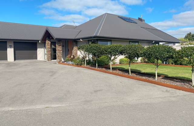 Quiet Area, Beautiful Surroundings in Rolleston.
