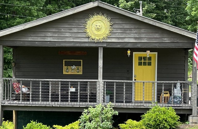 Quiet-cabin near Red River Gorge and Cave Run Lake Minutes to Sunset Ridge Venue