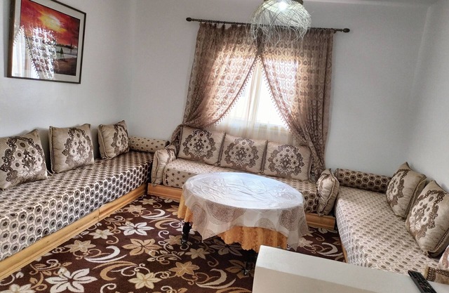 Quiet, comfortable apartment 10 minutes from Essaouira, the golf course and the airport.