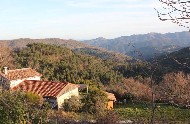 Quiet country cottage with panoramic view