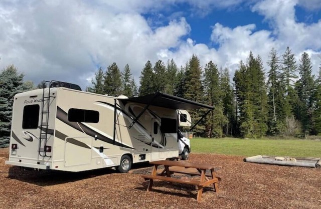 Quiet Country Rimrock Retreat RV