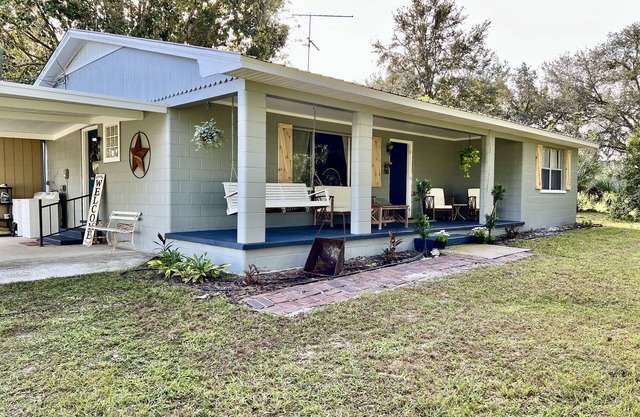 Quiet farmhouse central to major theme parks