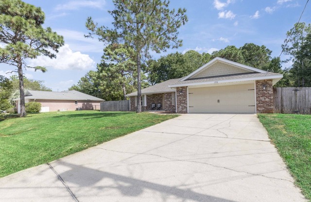 Quiet Getaway-4 Bed/Pet Friendly/Close to Beaches