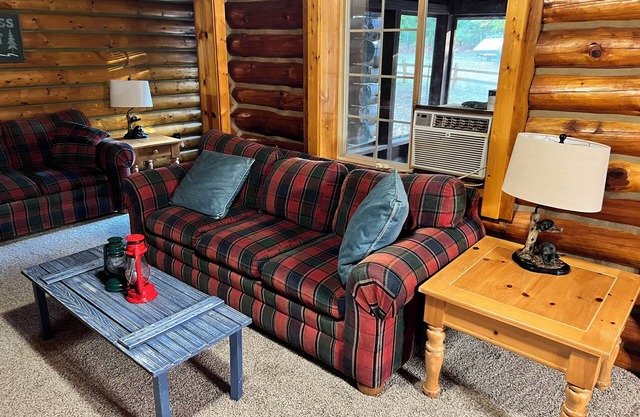 Quiet Cabin in Beautiful Northern Michigan