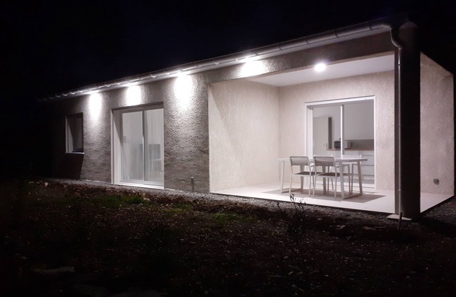 New quiet villa