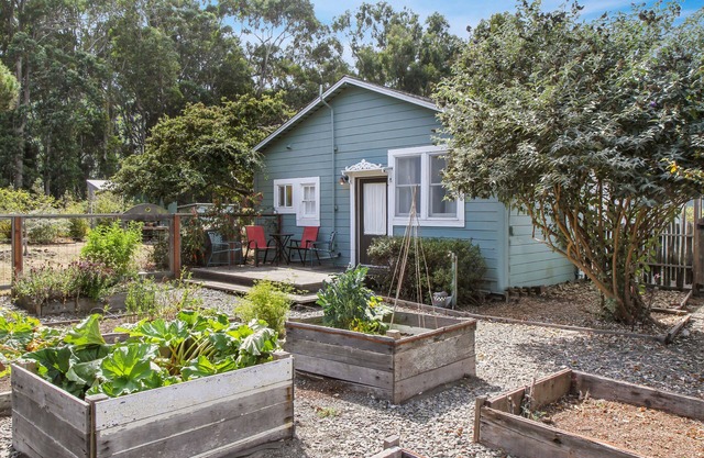 ¡NUEVO LISTADO! Tranquila, pintoresca, soledad por excelencia con una cocinita y WiFi gratis