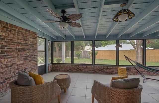 Quiet Retreat | Close to Dwntn PNS & Beachs
