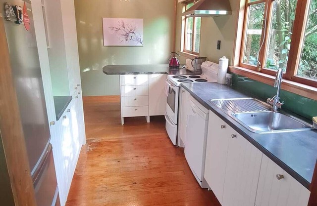 Quiet Rural Retreat with beautiful views and peace and quiet to relax.