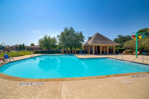 Quiet Suburban Home with Private Yard in Seagoville!