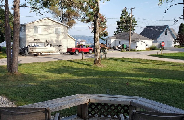 Quiet up north retreat with access to Lake Mitchell and trails.