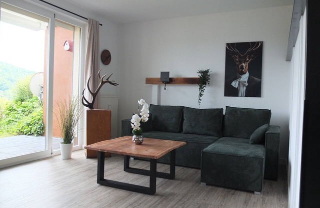 Quiet vacation apartment (50m2) with distant view