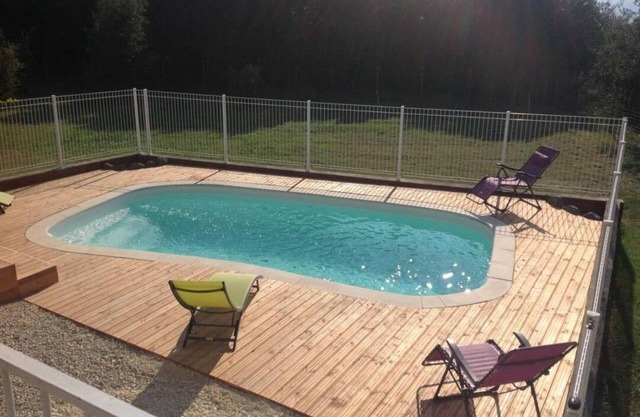 Quiet villa, sleeps 6, private pool