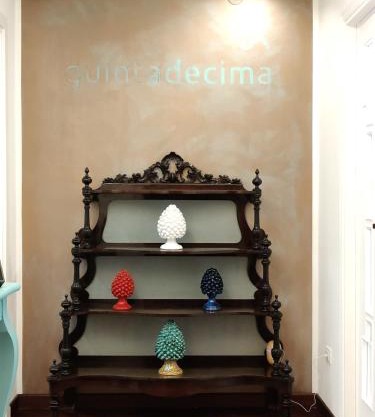 Quintadecima Rooms