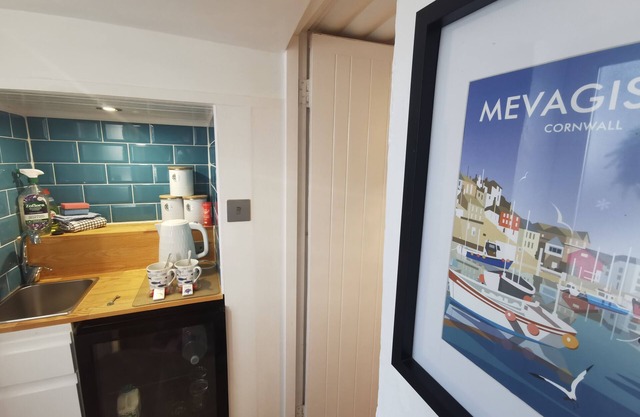 Quirky space in stunning Mevagissey