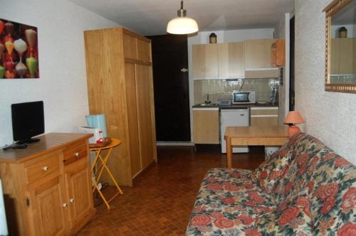 Résidence Cote D'oc - STUDIO 4 PERSONNES 4 couchages PORT LEUCATE. Réf: 2CO 4A MAE-6374