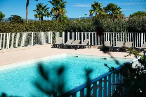 Résidence Jardins D'or Et D'azur - 2 Pièces pour 4 Personnes 161