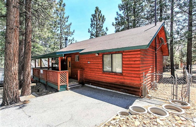 R & R Retreat - 1767 by Big Bear Vacations