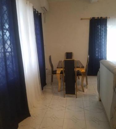R & S GUESTS House
