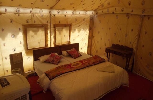Raahi Desert Resort