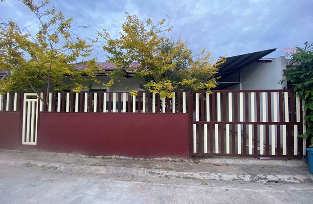 Radex Place Staycation, 2BR House- Dahican beach w/Free parking area